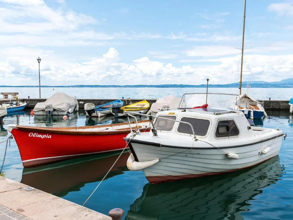 Belvilla By Oyo Nice Holiday Apartment Near Lazise